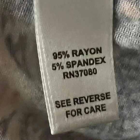 Est.1946 top size XL - Picture 4 of 4